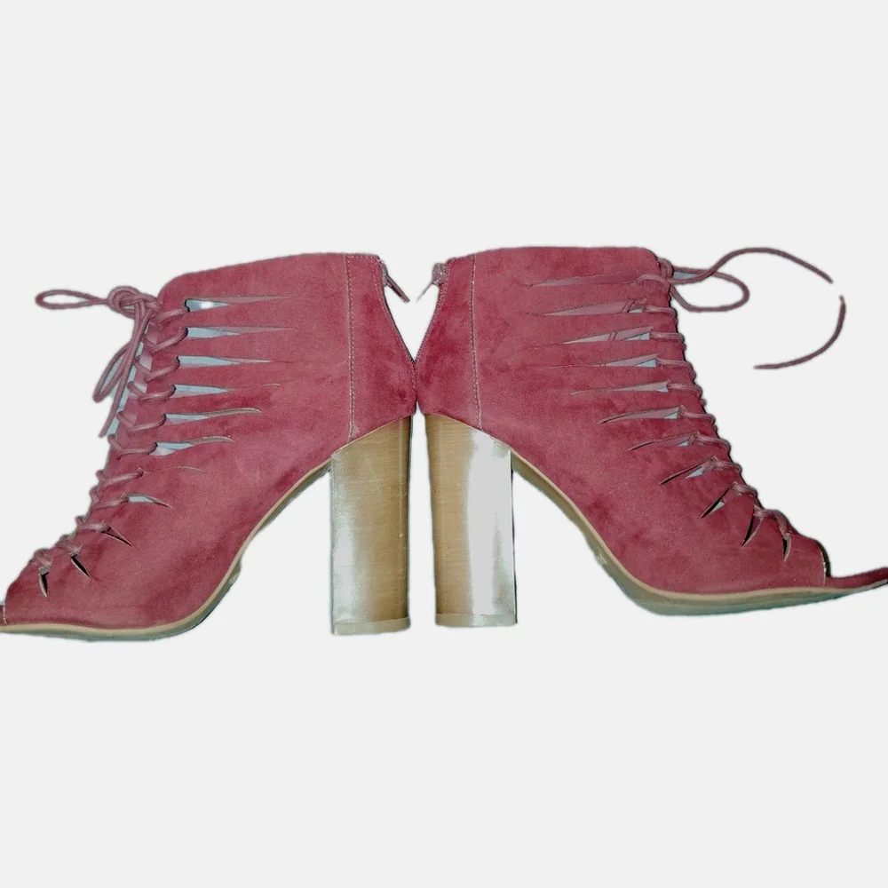 Bamboo EMBARK-25S Size 9 Burgundy Lace Up Cutout Block 4" Heel Booties Peep Toe - Picture 5 of 9